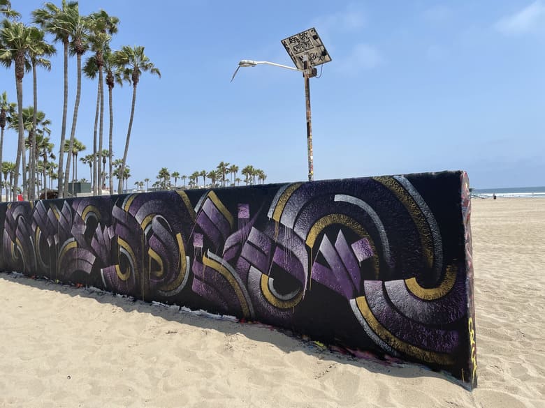 Venice art walls calligraffiti mural by Zak Perez