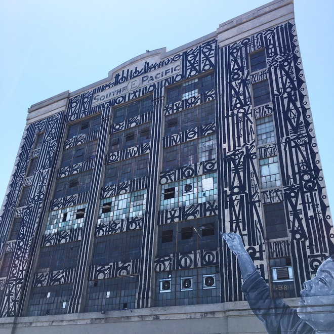 Retna mural on a building in L.A